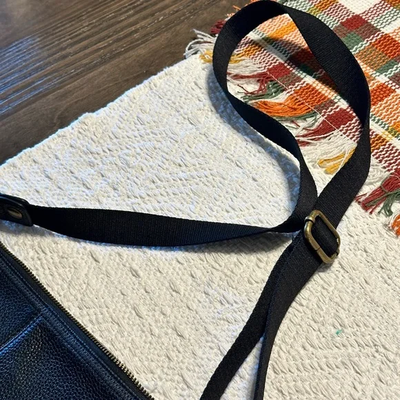 The Sak Black Pebbled Crossbody Bag - Picture 12 of 16